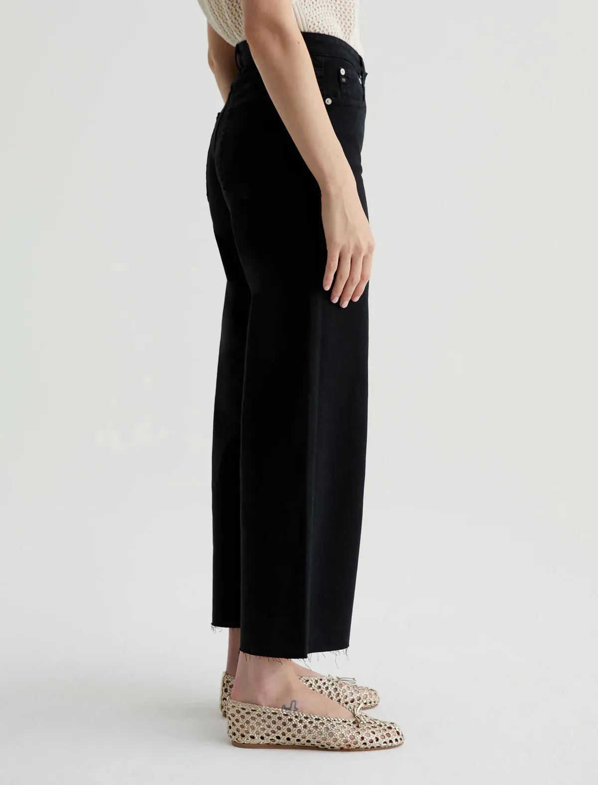 AG Denim Saige Wide Leg Crop in Sulfur Black