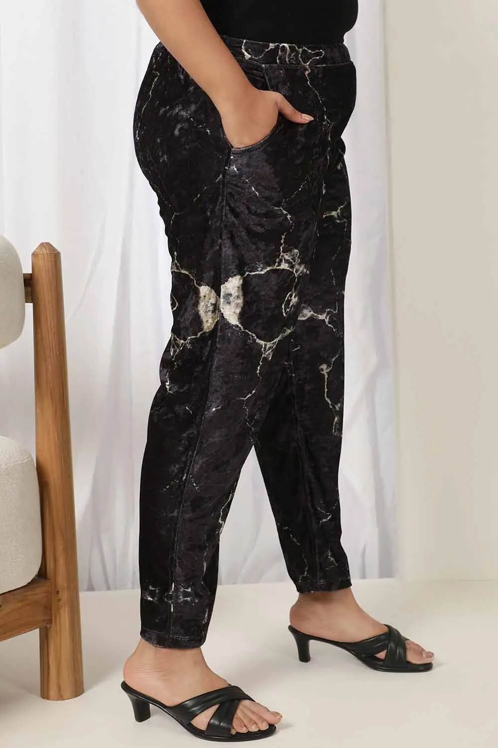 Black Marble Velvet Pant