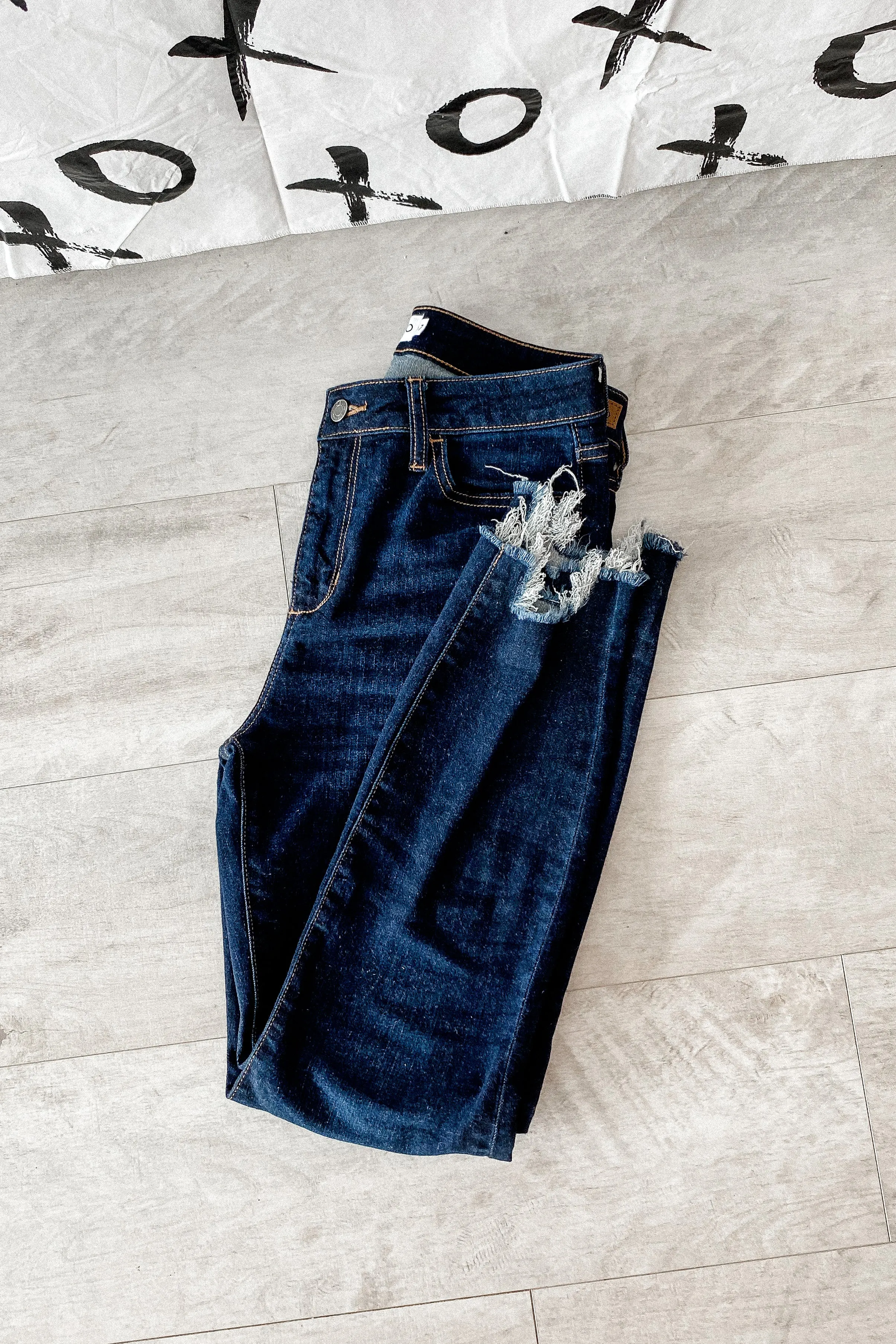 Cello Dark Denim Ankle Fray Skinny