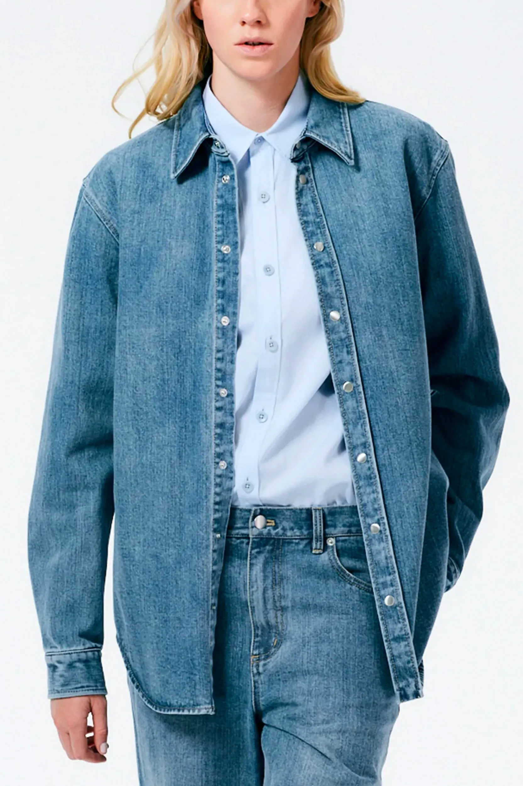 Classic Wash Denim Easy Shirt