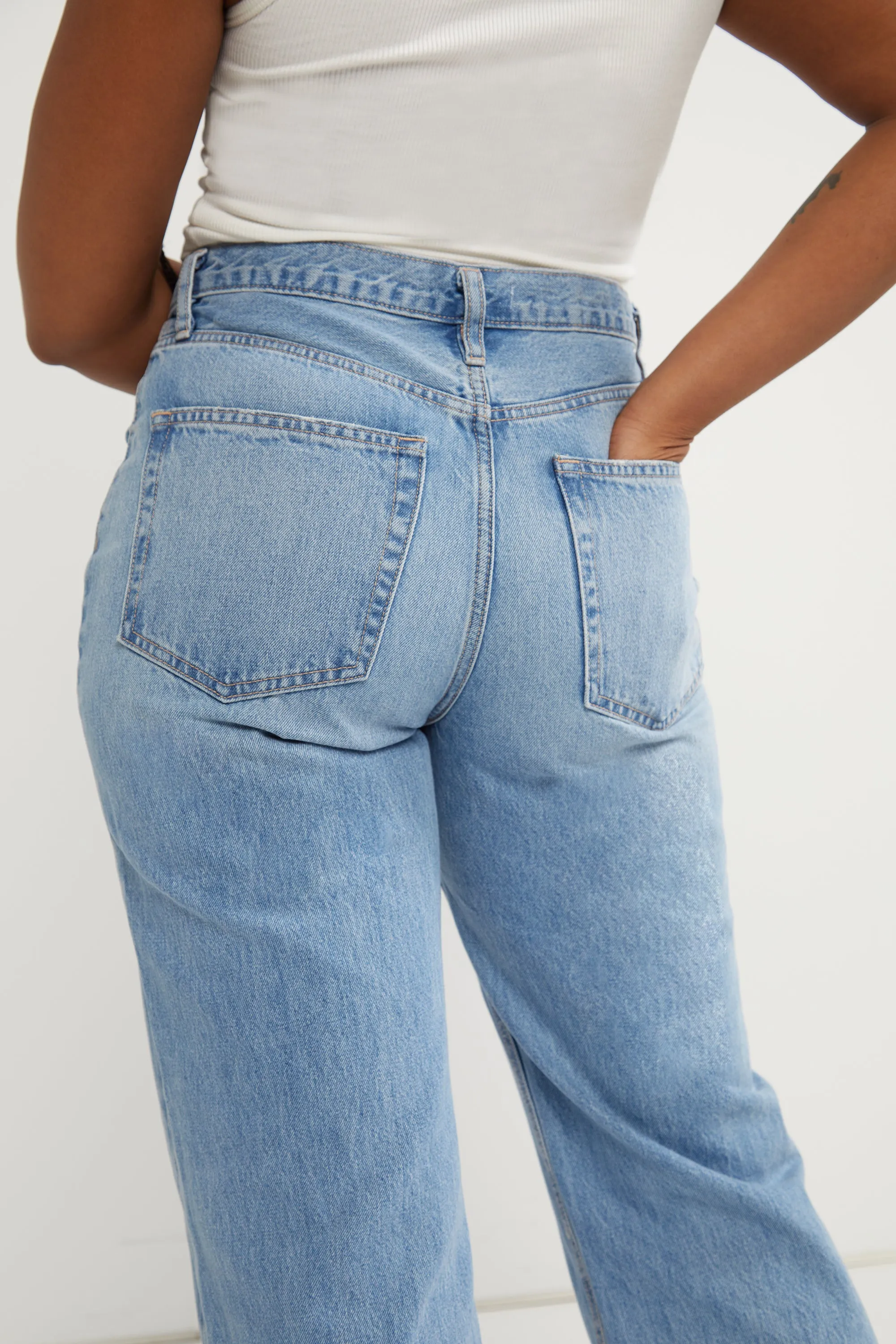 CROSSFRONT STRAIGHT LEG JEAN