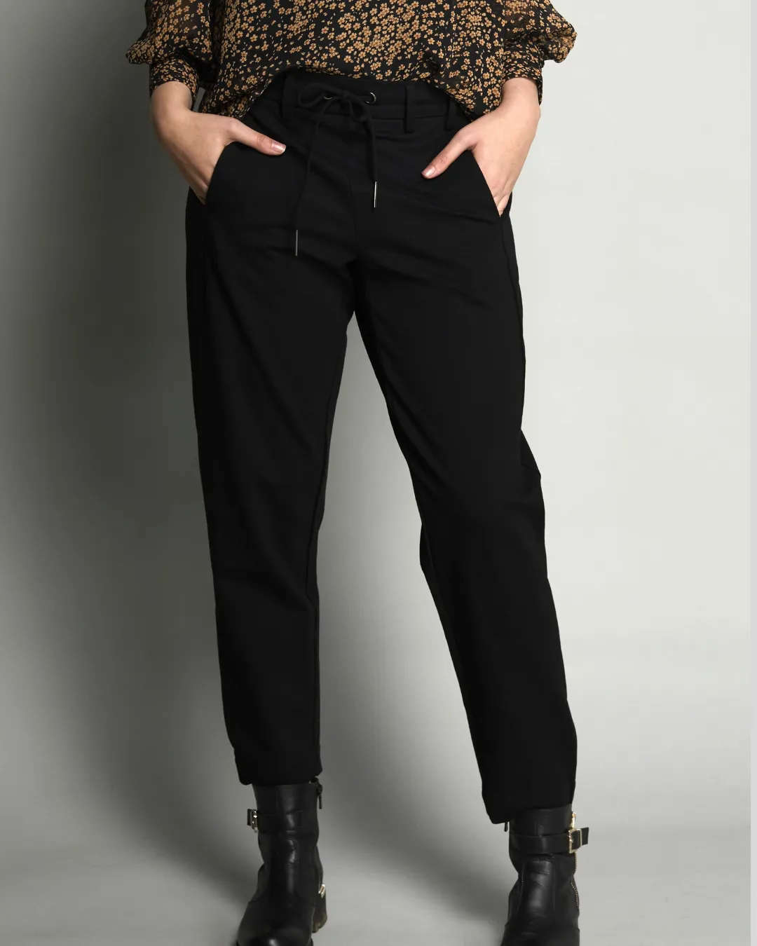 Drama The Label Comfort Pant