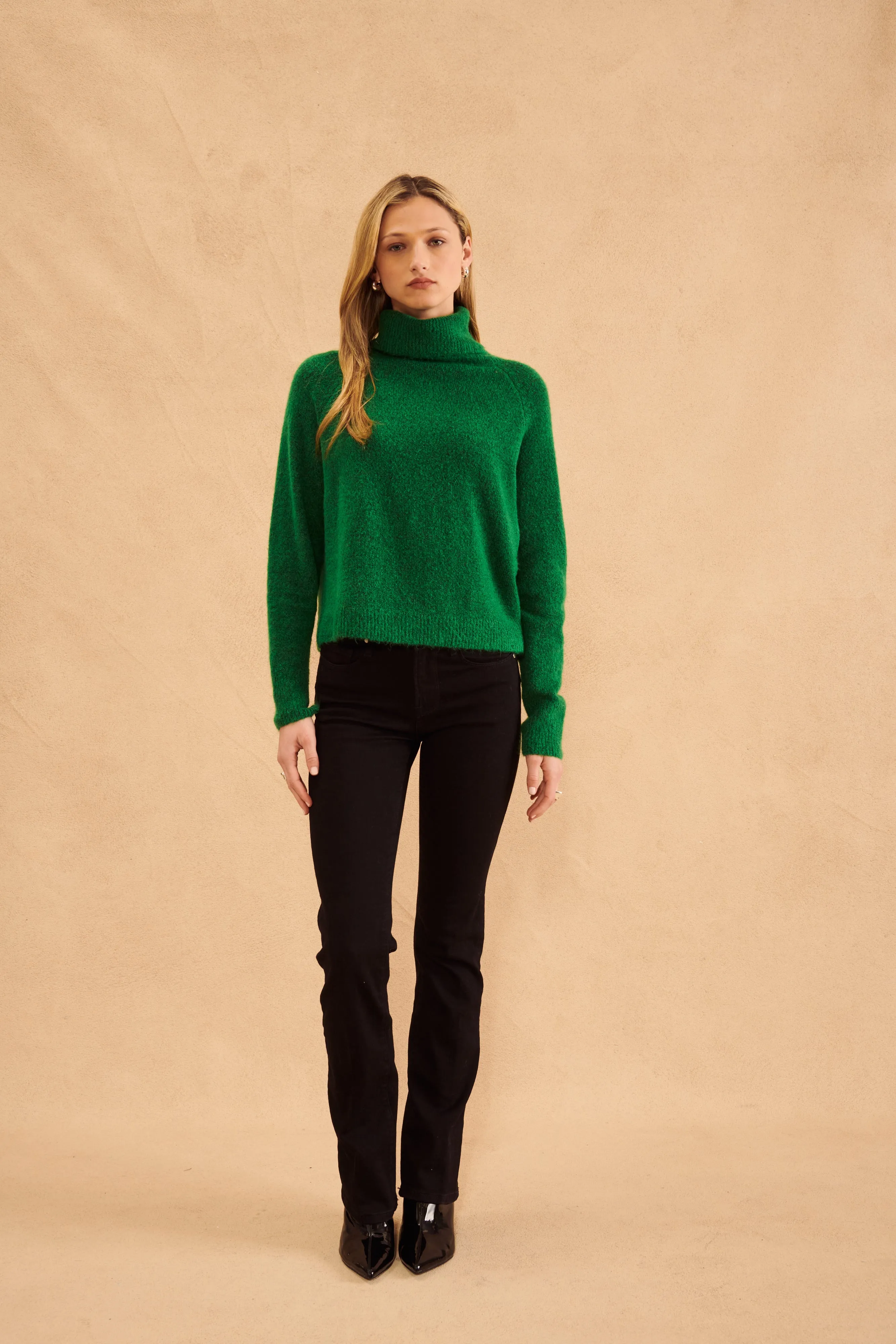 EMMETT SLOUCH NECK SWEATER