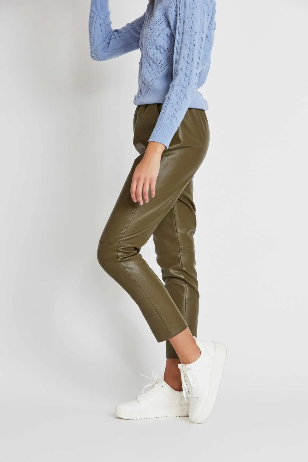 Inaya Vegan Leather Pants - Olive