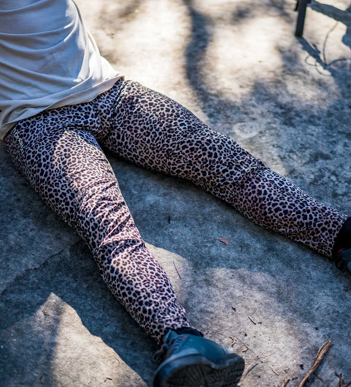 Mens Gravity Pants | Leopard