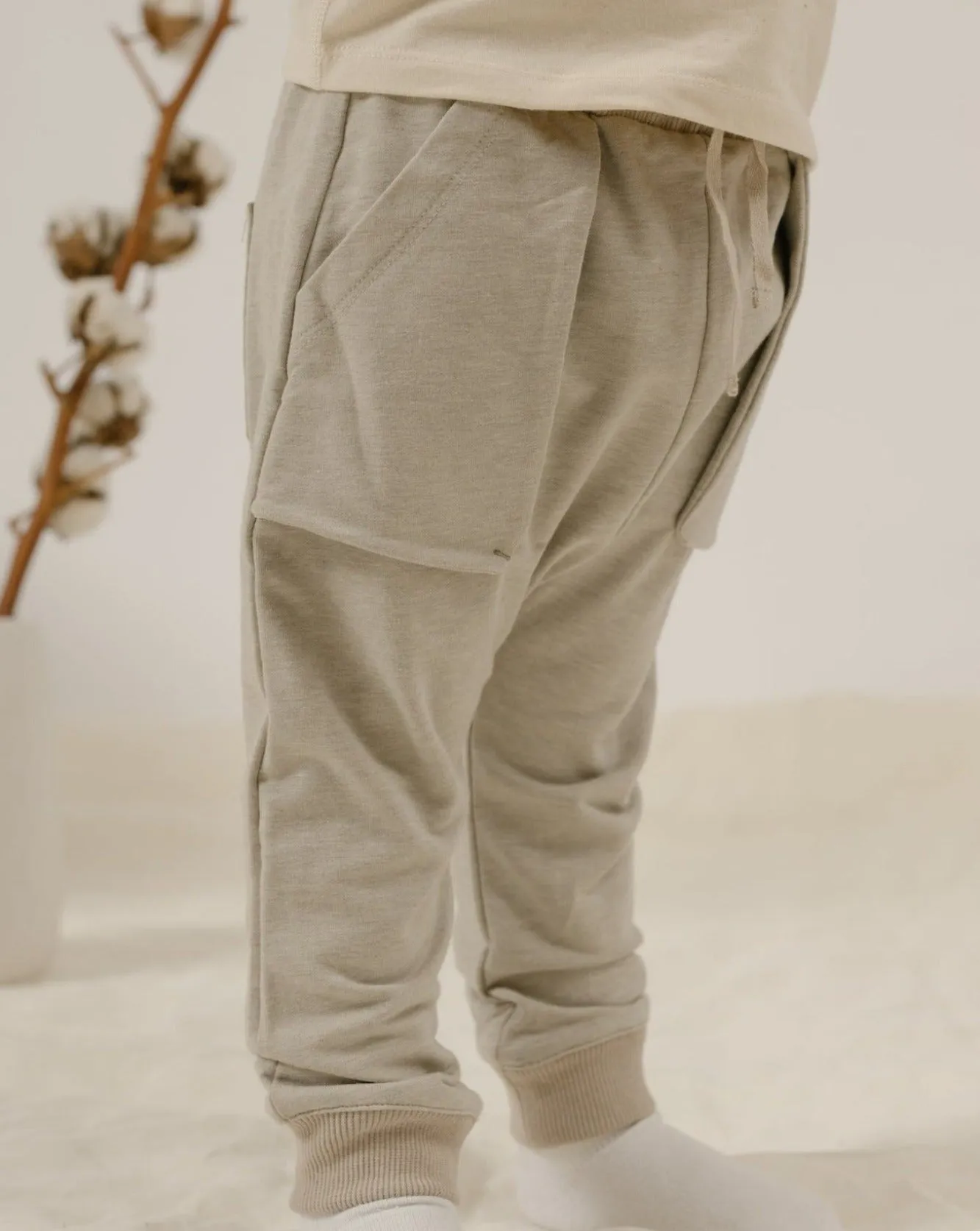 Pouch Jogging Pants