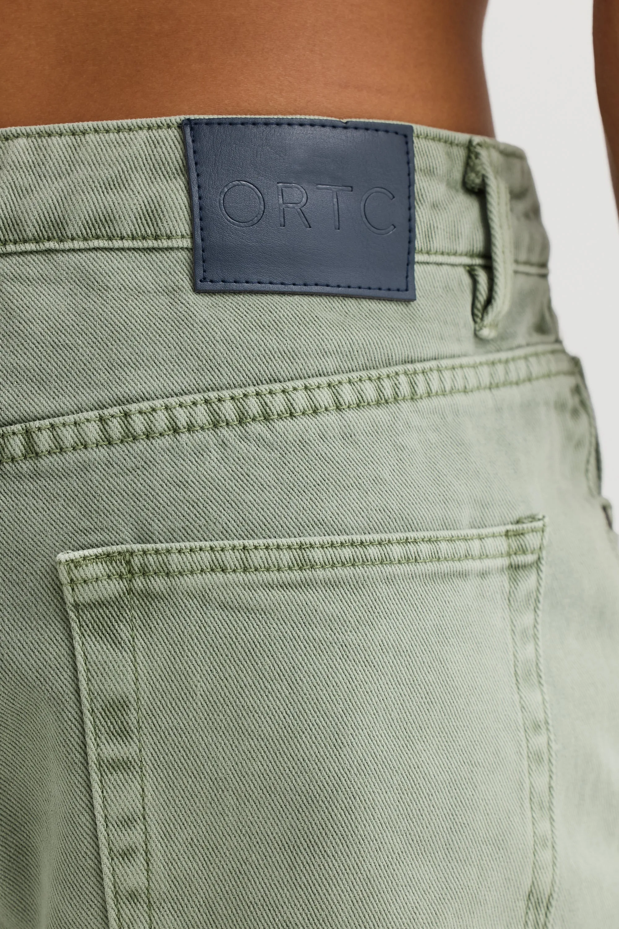 Relaxed Twill Pants Olive