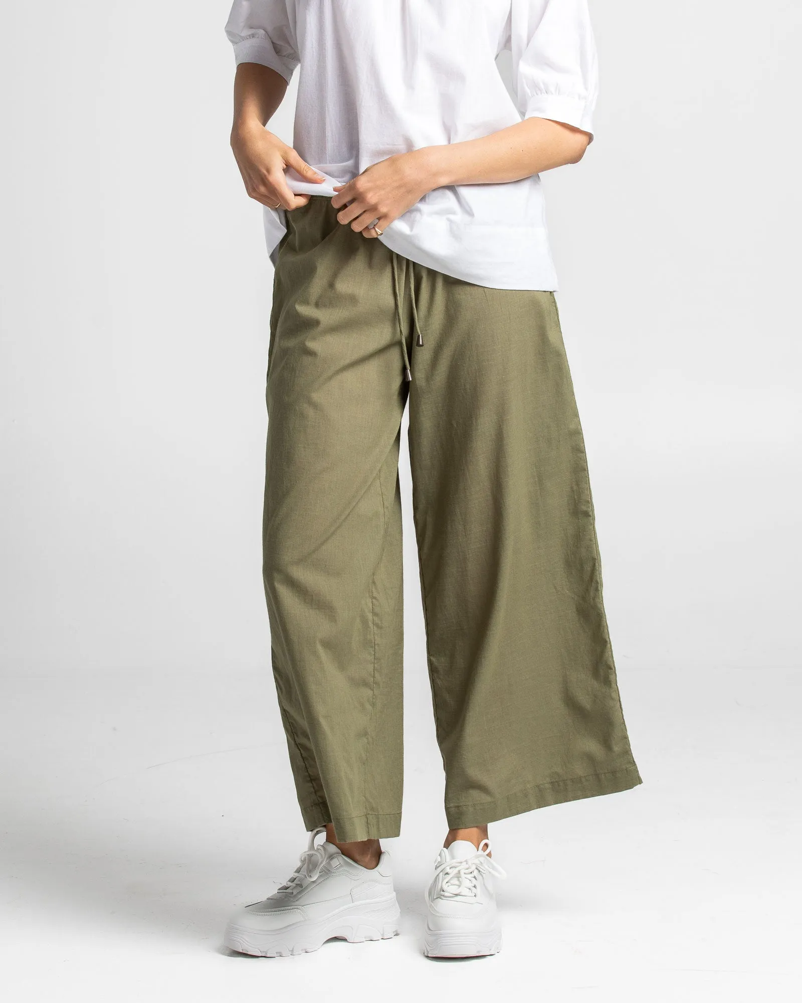 Ria Pant - Olive