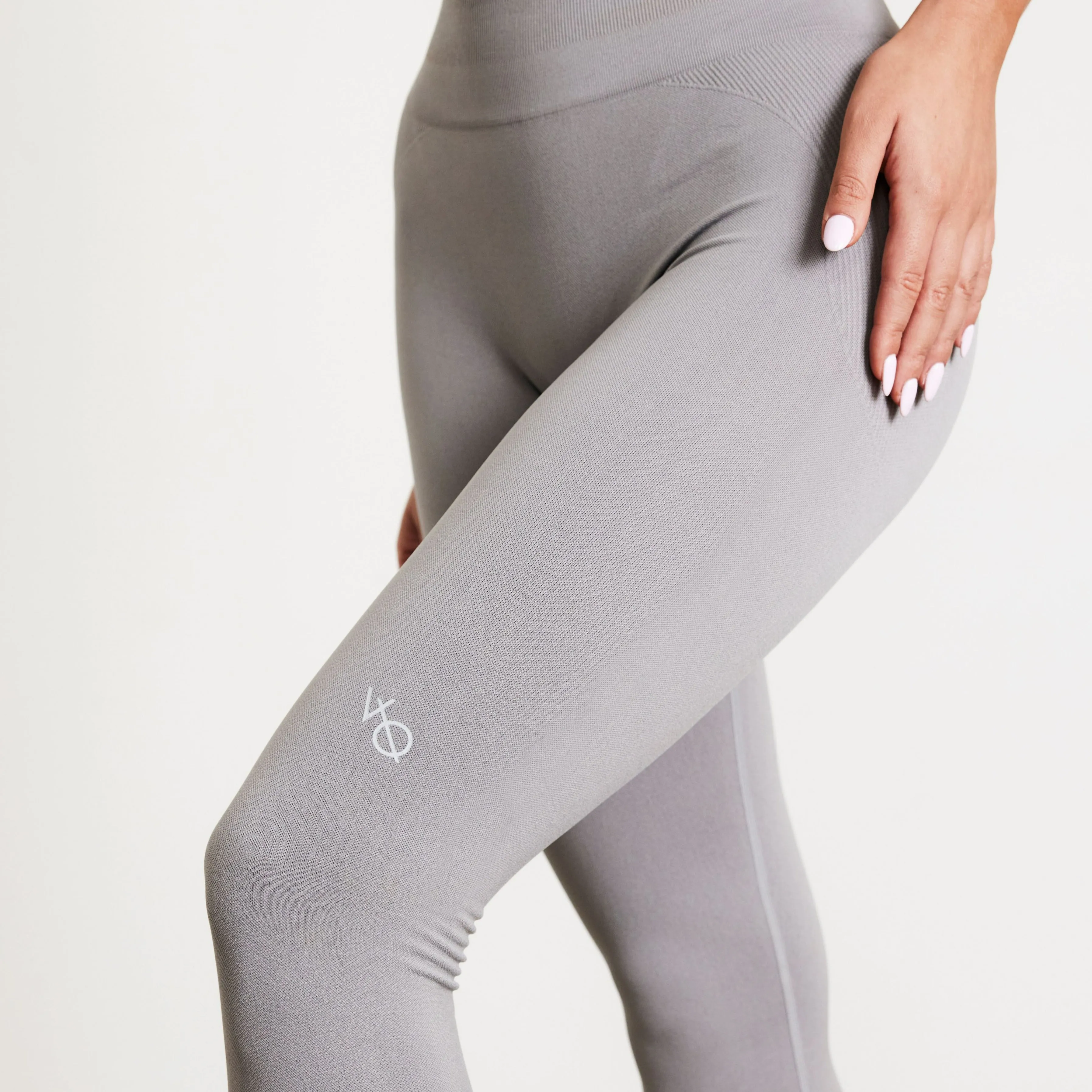 Vanquish Elevate Seamless Smoke Grey Leggings